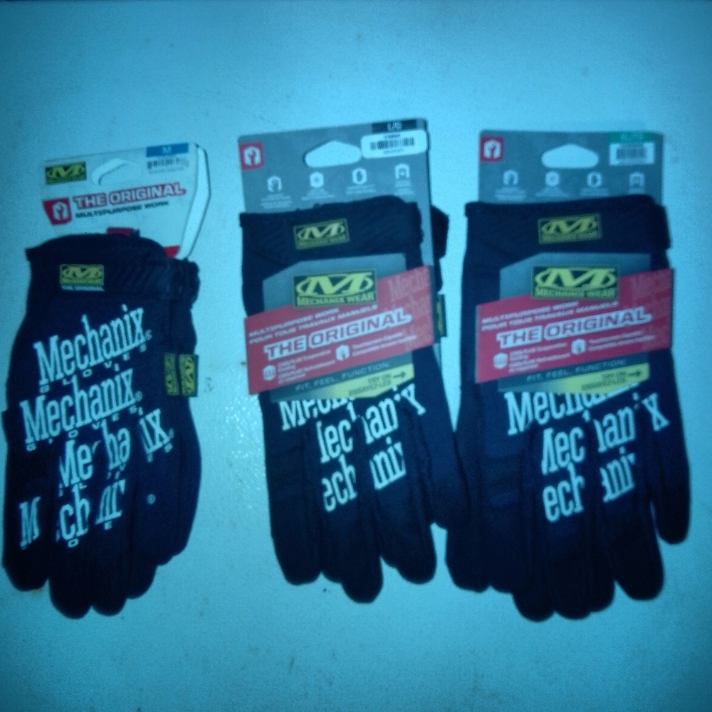 BNIB MECHANIC ORIGINAL ADJUSTABLE CUFF GLOVES